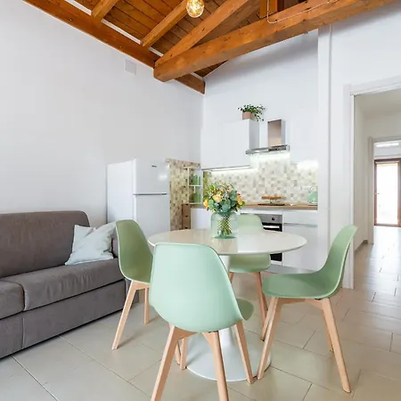 La Casa Dei Fiori D'arancio Holiday home